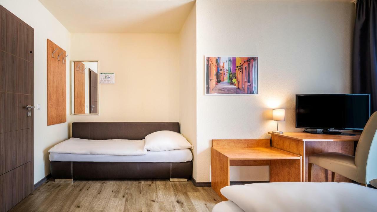 Schroeders City-Style-Hotel Трир Стая снимка
