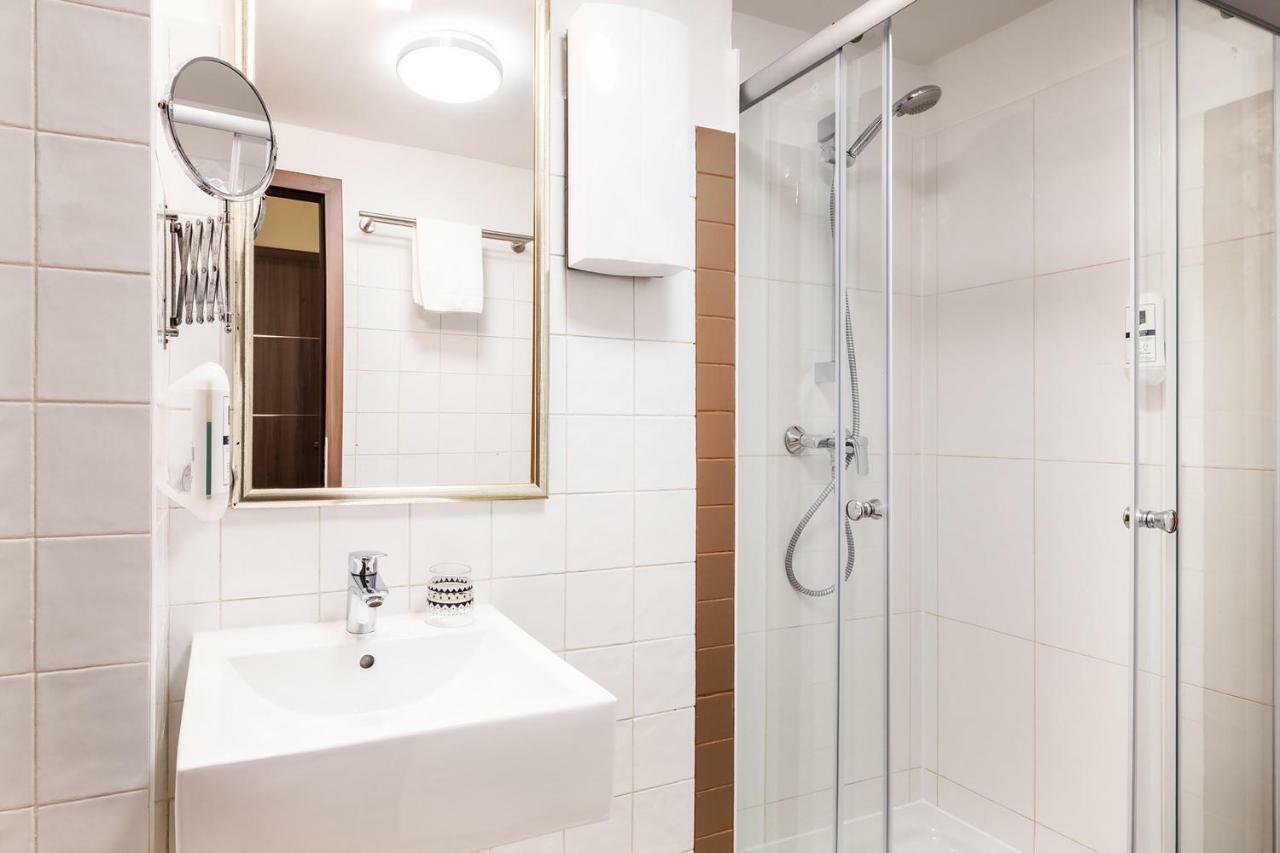 Schroeders City-Style-Hotel Трир Екстериор снимка