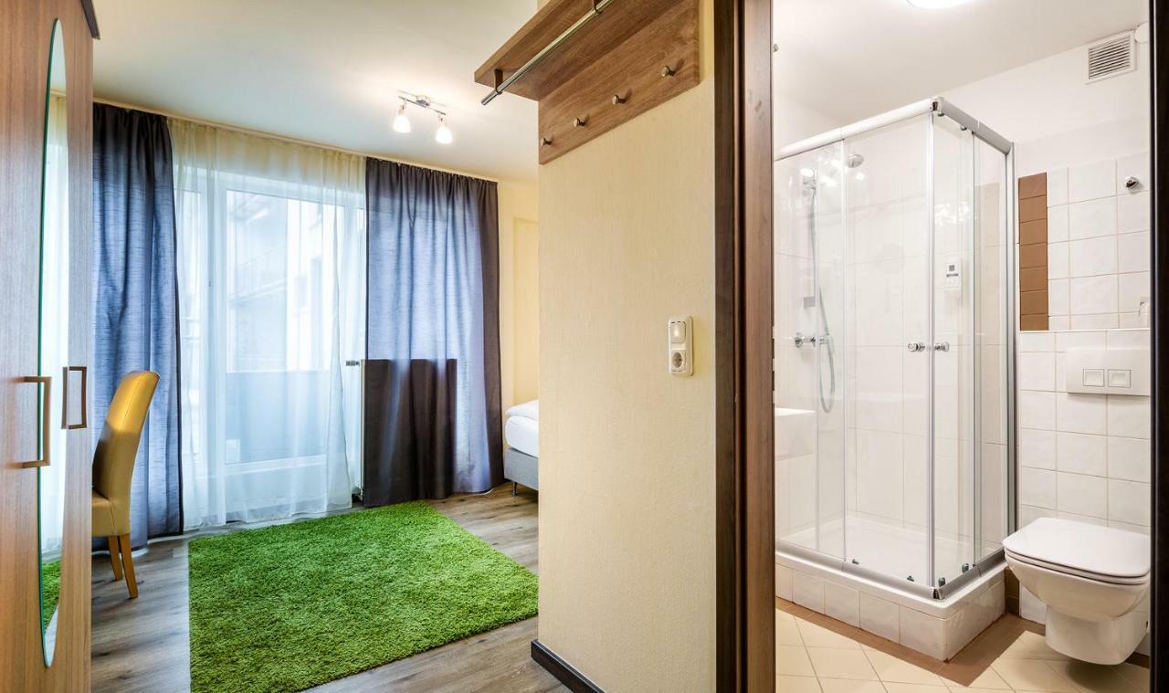 Schroeders City-Style-Hotel Трир Стая снимка